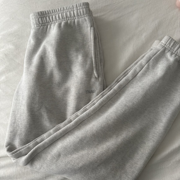 Aritzia Pants - TNA Gray Sweatpants